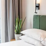 Liv 9 Apartment *