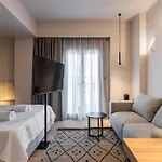 Liv 9 Apartment