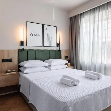Apartament Liv 9 *